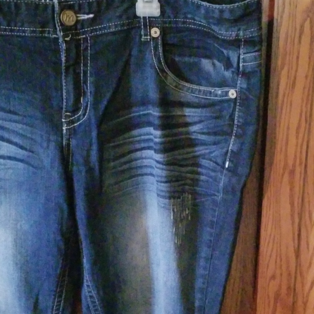 Jeans - Picture 2 of 7